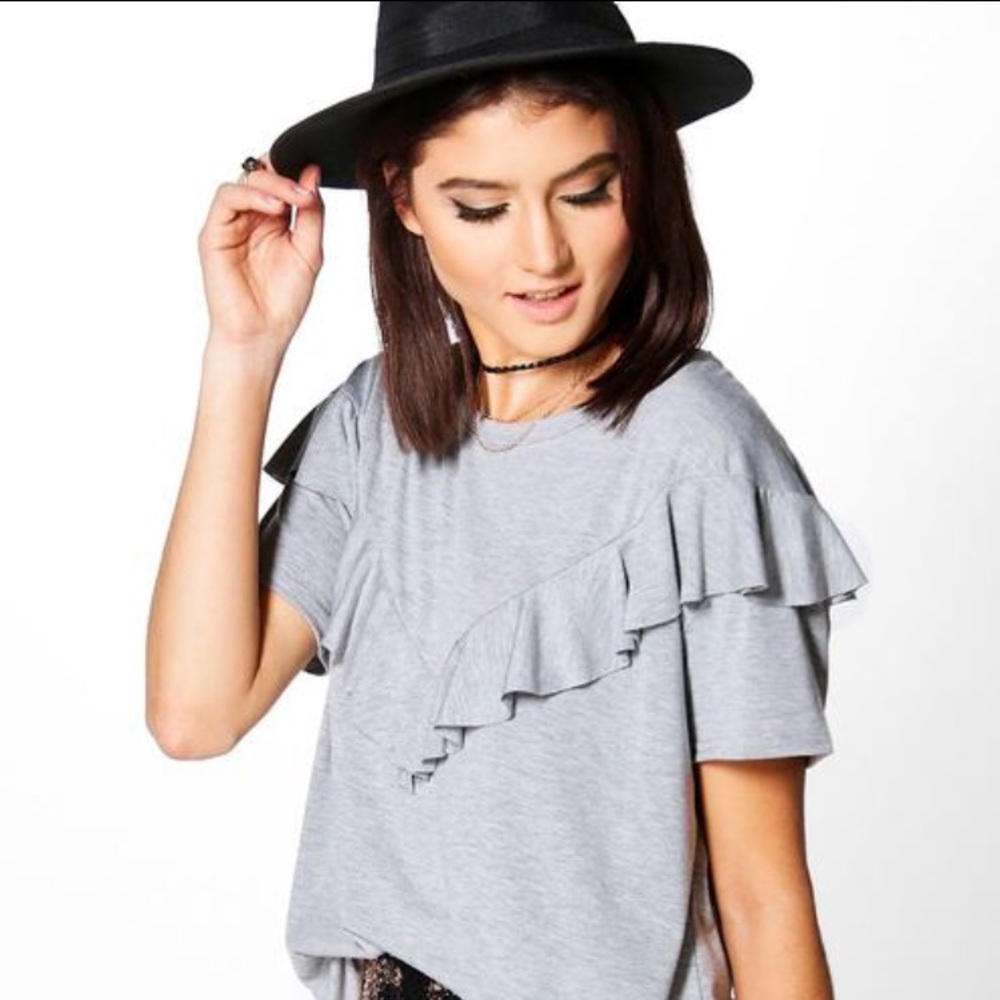 Ruffle shirt